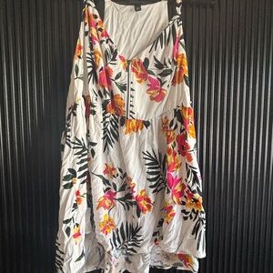 Torrid White Floral A-Line Skirt